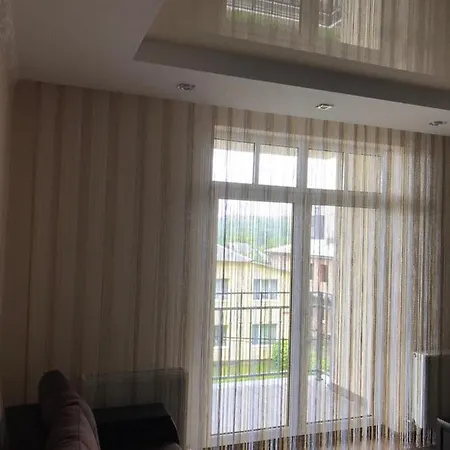 Apartment затишні сучасні в елітному жк версаль *