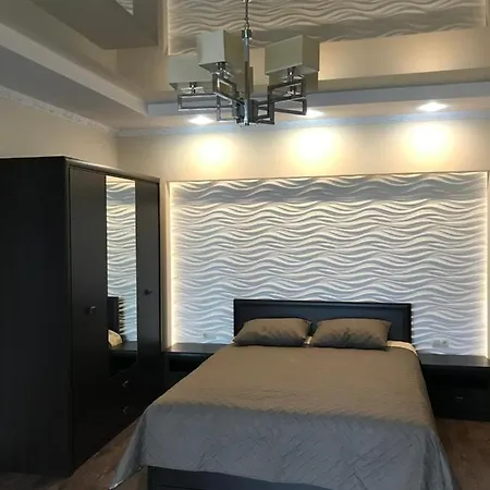 затишні сучасні в елітному жк версаль *